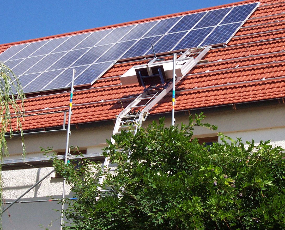 Geda Solarlift Hire Newcastle